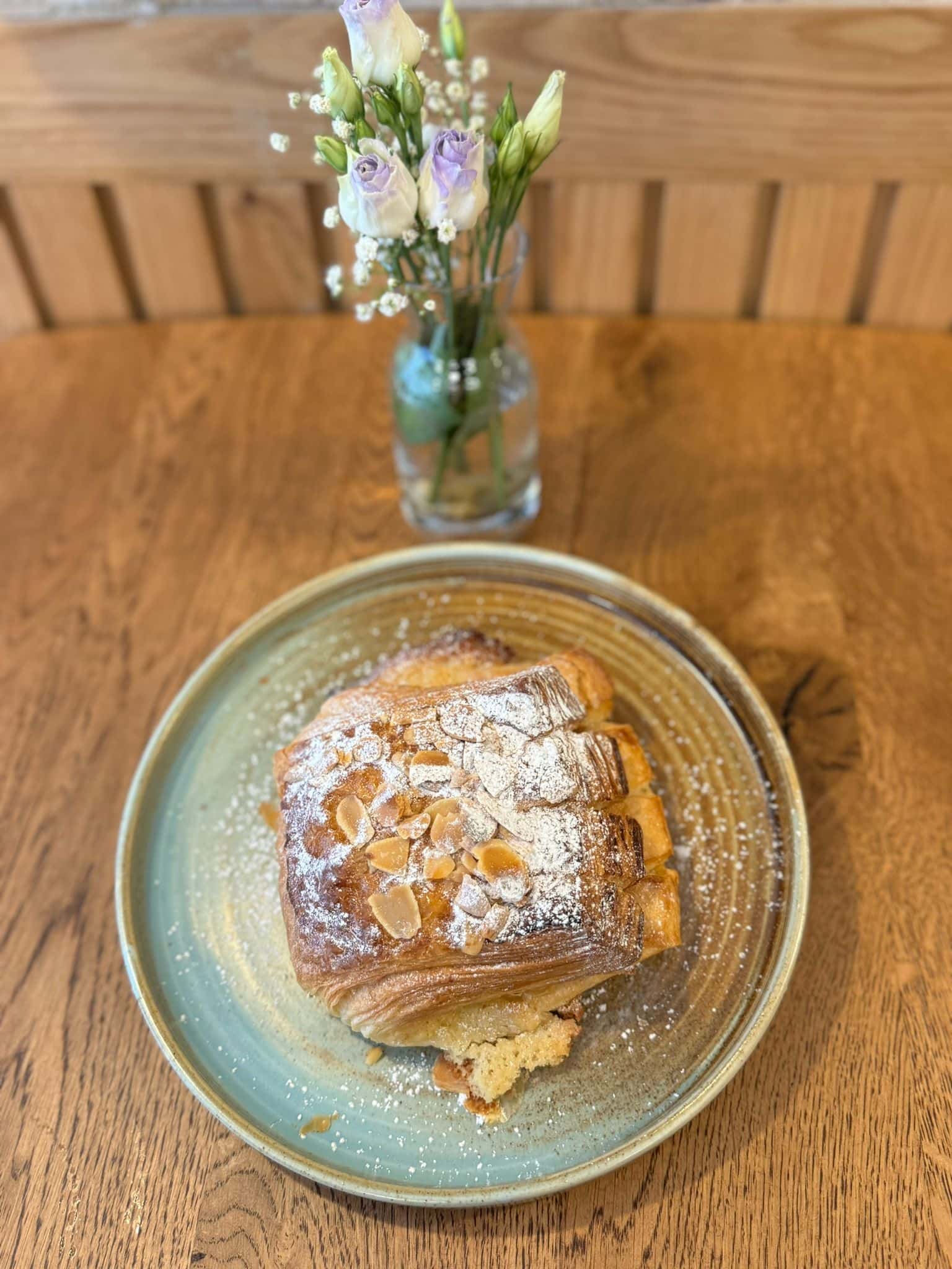 Almond Croissant